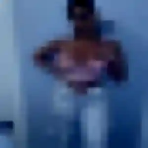 Photo privée de Chloe, 41 ans à Saint-Priest-Bramefant - rencontre coquine