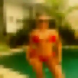 Photo privée de Johanna, 42 ans à Saint-Privat-la-Montagne - rencontre sans lendemain