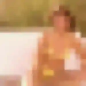 Delphine, 22 ans, connectée à Saint-Romain-en-Viennois pour un plan cul