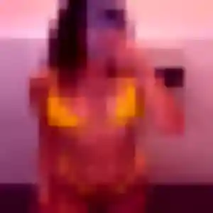 Apolline, 39 ans, cherche un plan cul à Saint-Sériès