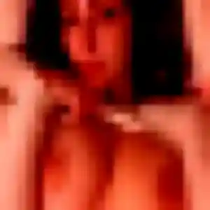 Photo de Hajar à Saint-Servant (43 ans) - plan cul discret