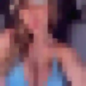 Photo de Berengere à Saint-Trivier-de-Courtes (29 ans) - plan cul discret