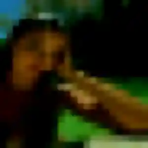 Yannick, 39 ans, en ligne à Saint-Urbain pour une rencontre coquine