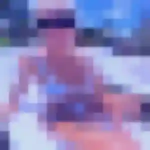 Contacte Irene, 23 ans à Saint-Usuge en privé