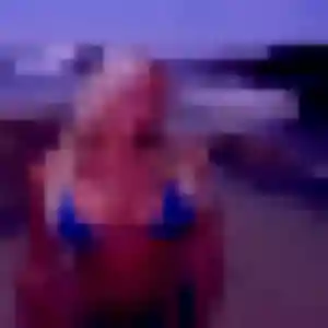 Rejoins Juliette, 33 ans à Saint-Valery-en-Caux gratuitement
