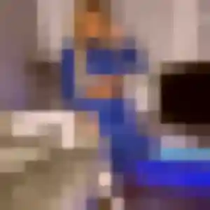Photo de Elodie à Saint-Victurnien (42 ans) - plan cul anonyme