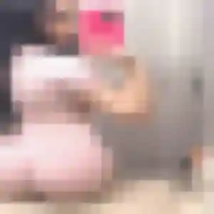 Eglantine, 34 ans, disponible à Saint-Vincent-des-Landes pour un plan cul