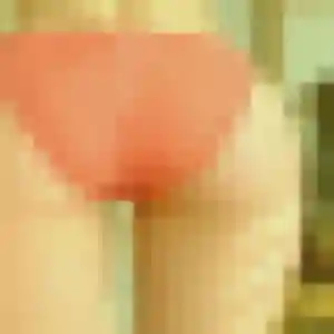 Sexy Laure, 31 ans à Sainte-Foy-de-Peyrolières - voir sa photo