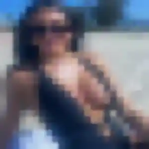 Contacte Zara, 23 ans à Sainte-Geneviève-des-Bois en privé