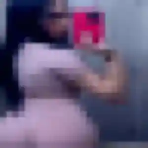 Delphine, 27 ans, en ligne à Sainte-Julie pour une rencontre coquine