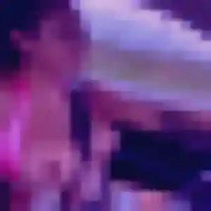 Charmante Justine, 25 ans à Salignac - la contacter