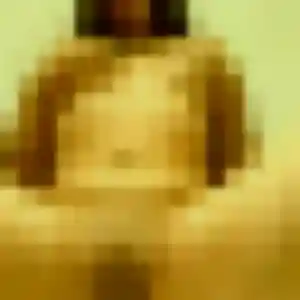 Photo de Louise à Salins-Fontaine (32 ans) - plan cul anonyme