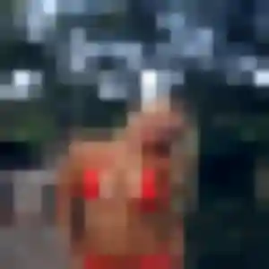 Photo de Barbara à Santec (28 ans) - plan cul anonyme