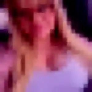 Louisa, femme de 25 ans propose plan cul à Sanvensa