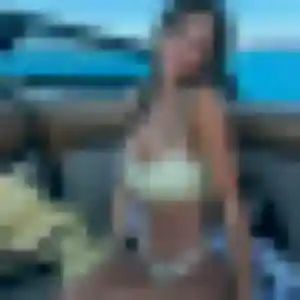 Samantha, 22 ans, cherche un plan cul à Sarras