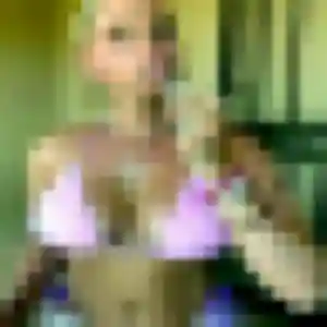 Rejoins Sylviane, 24 ans à Sarrigné en privé