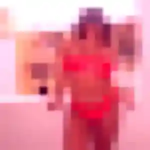 Photo de Veronique à Saulgé (37 ans) - plan cul anonyme
