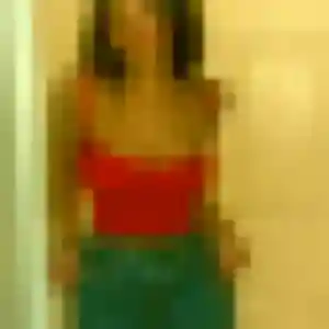 Yael, 25 ans, dispo pour plan cul à Saulnières