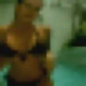 plan cul à Séguret : photo de Rosalie, 25 ans - inscription gratuite