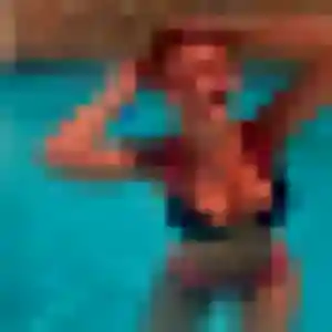 plan cul à Seilh : photo de Phoebe, 23 ans - inscription gratuite