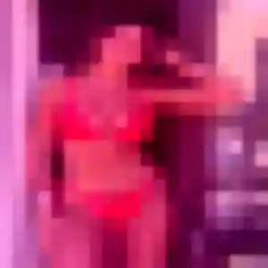 Découvre Meriem, 38 ans à Seillons-Source-d'Argens gratuitement