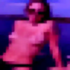 Contacte Svetlana, 23 ans à Sellières gratuitement