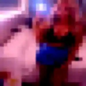 Emilie, 24 ans, connectée à Sermoyer pour une rencontre coquine