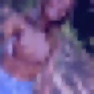 Maeva, fille de 41 ans propose plan cul à Siros