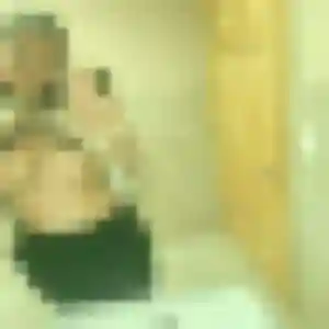 Elodie, 24 ans, cherche un plan cul à Soulaire-et-Bourg