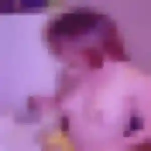 Découvre Phoebe, 33 ans à Squiffiec en privé