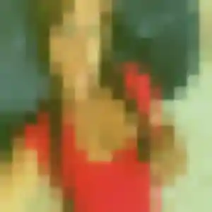 Kim, 22 ans, en ligne à Taden pour une rencontre coquine