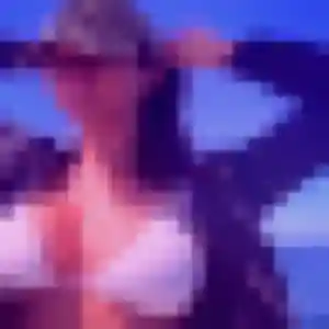 Rencontre Zephyrine, 27 ans à Taillades en privé