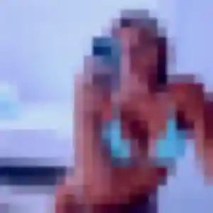 Lily, 22 ans, disponible à Thénac pour une rencontre coquine