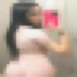 Découvre Suzanne, 34 ans à Thury-sous-Clermont en privé