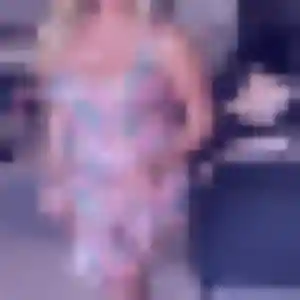 Agnes (23 ans) à Tignes cherche un plan cul aujourd'hui