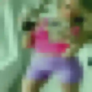 Cyrielle (38 ans) à Tour-en-Bessin propose une rencontre ce soir