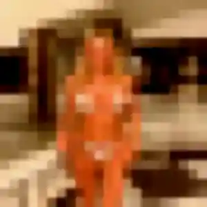 Emmanuelle, 40 ans, dispo pour plan cul à Tourgéville