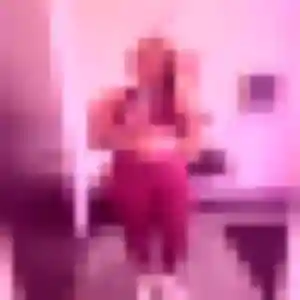 Profil de Clemence à Toussieu (27 ans) - plan cul gratuit