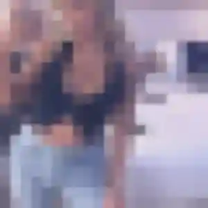 Sexy Yvonne, 29 ans à Trédarzec - voir sa photo