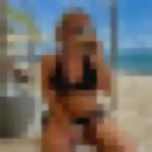 Aisha de Trégomeur, 42 ans - plan cul sans prise de tête