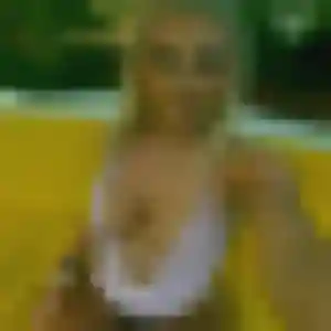 Belle Lise, 22 ans à Tréguidel - voir sa photo