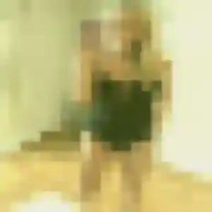 Belle Anna, 31 ans à Trévoux - voir sa photo