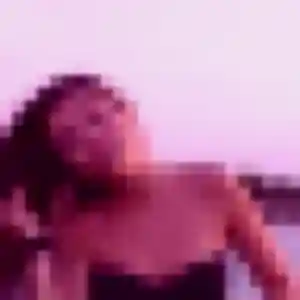 Corinne, 25 ans, en ligne à Trouville-sur-Mer pour un plan cul