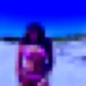 Belle Hortense, 44 ans à Tuchan - voir sa photo