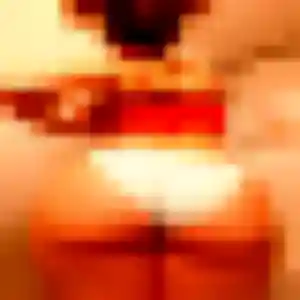 Lucie, 26 ans, en ligne à Us pour une rencontre coquine