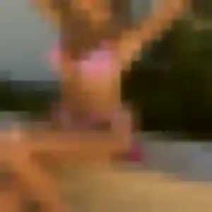 Photo exclusive de Oriane, 40 ans à Uzemain - rencontre sans lendemain