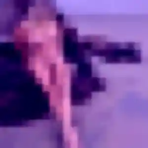 Brune, femme de 22 ans veut plan cul à Valady