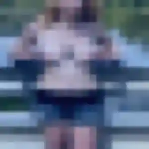 Photo de Josiane à Valdivienne (23 ans) - plan cul discret