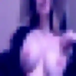 Photo perso de Zelda, 29 ans à Valines - plan discret