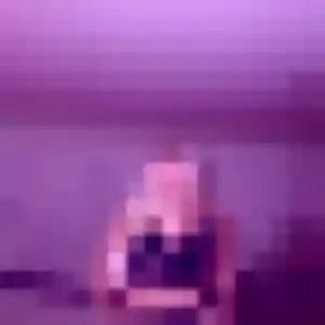 Vicky, fille de 35 ans propose plan cul à Vallon-Pont-d'Arc